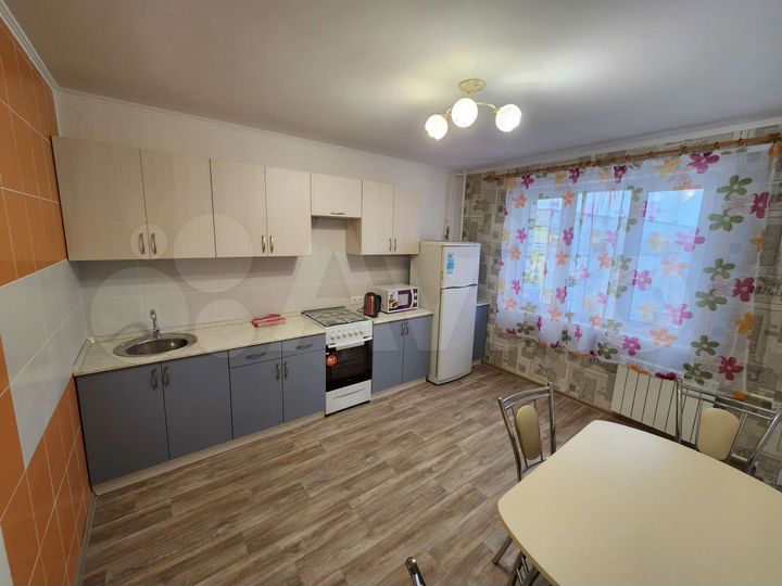 1-к. квартира, 44 м², 9/10 эт.