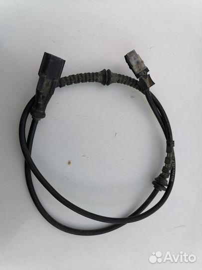 Датчик абс задний Renault Fluence Megane 3