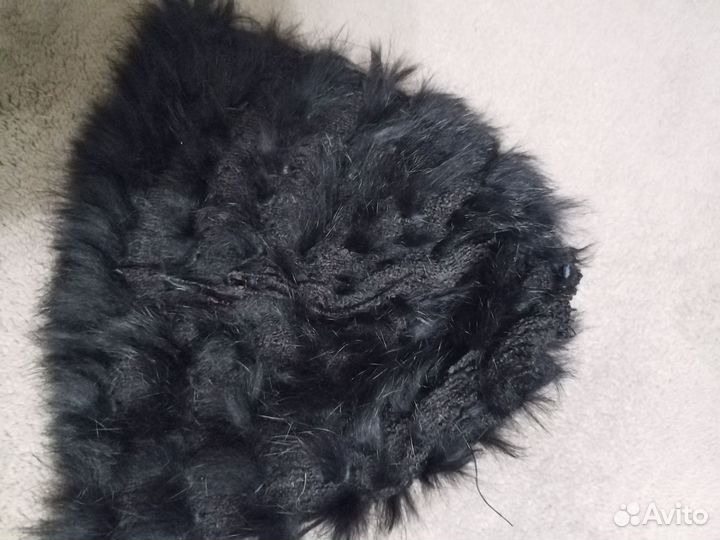 Шапка зимняя женская вязаная со вставками меха