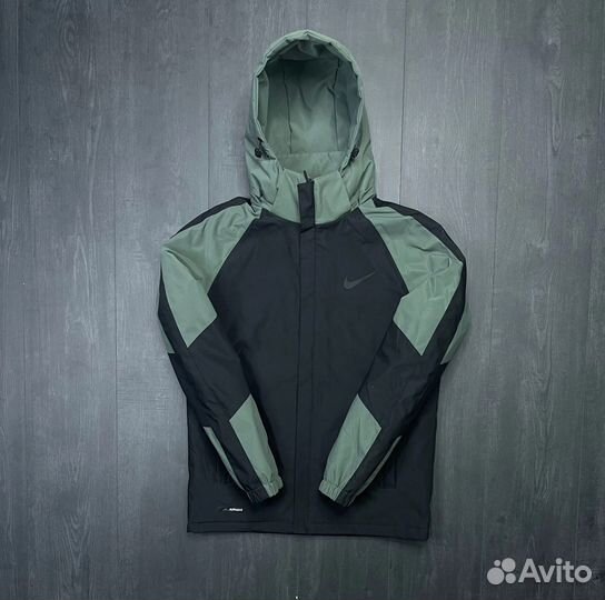 Куртка Nike
