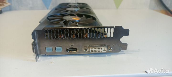 Видеокарта Radeon R9 280 oc