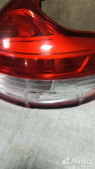 Фонарь задний правый х рей