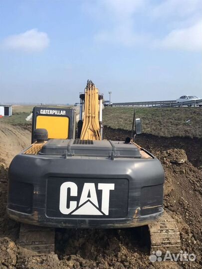 Гусеничный экскаватор CAT 320D L, 2007