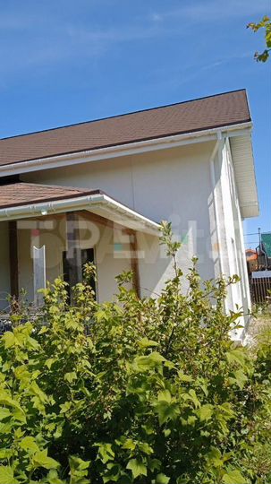 Коттедж 215,2 м² на участке 10 сот.