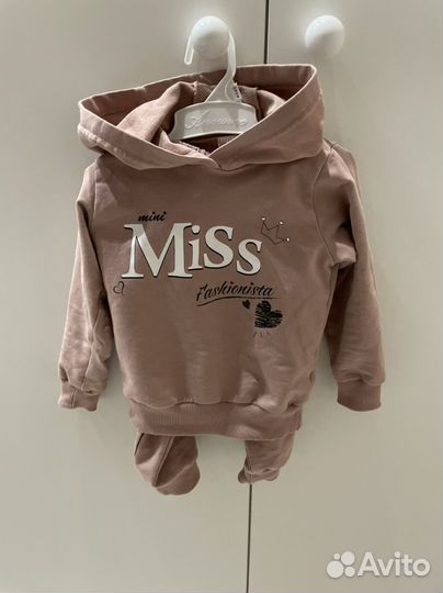 Спортивный костюм для девочки 74 80