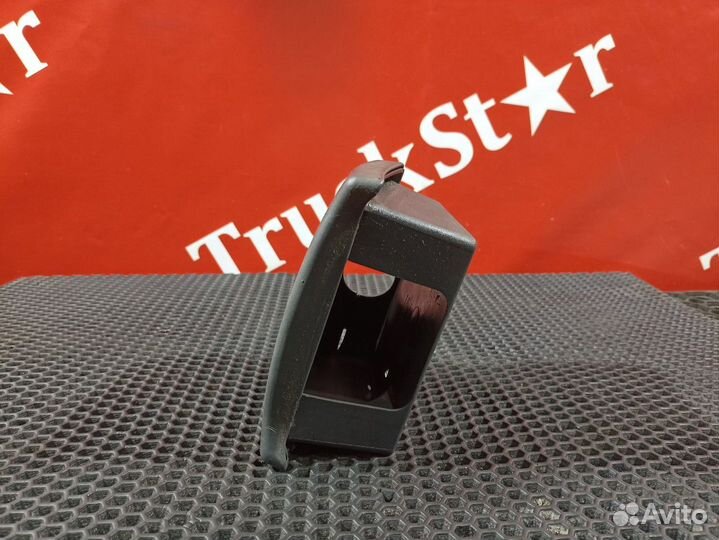 Крышка заднего крыла