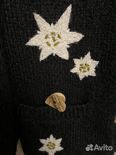 Кардиган с вышивкой