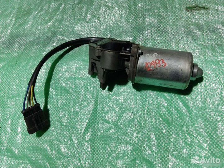 Мотор стеклоочистителя передний LADA Priora