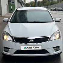 Kia Ceed 1.6 MT, 2011, 172 400 км, с пробегом, цена 650 000 руб.