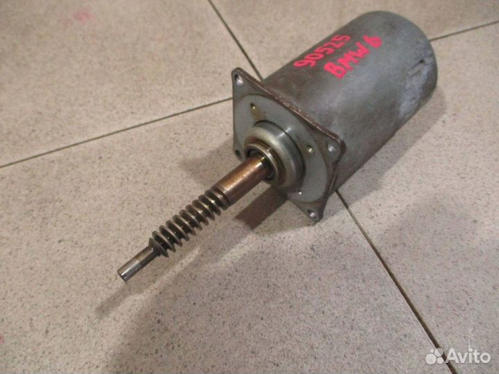 Моторчик изменения фаз грм BMW 6-Series (E63/E64)