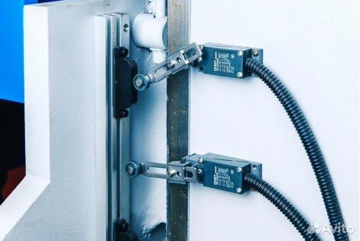 Гидравлический пресс HBM 30/1600 (E22)