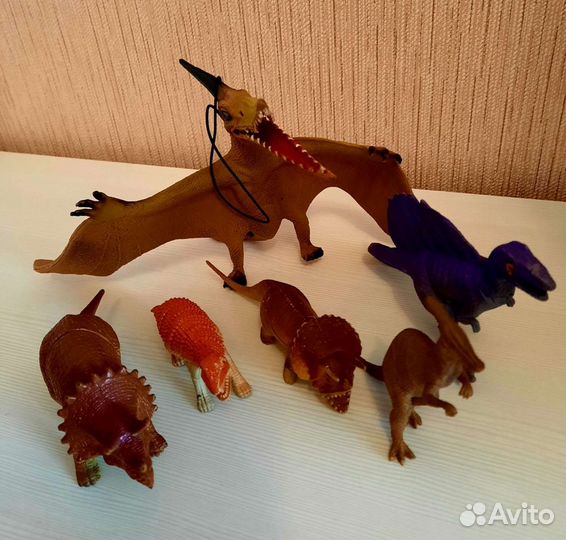 Детские игрушки, жуки,собачки, звери