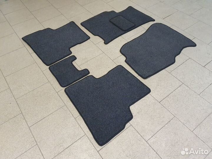 Коврики в салон Nissan Almera Tino (2000-2006)