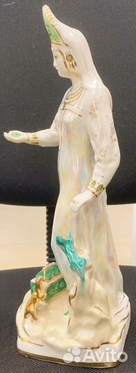 Статуэтка фарфоровая Хозяйка медной горы 1966г