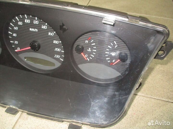 Панель приборов Ssang Yong Kyron