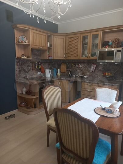 2-к. квартира, 71,4 м², 2/9 эт.