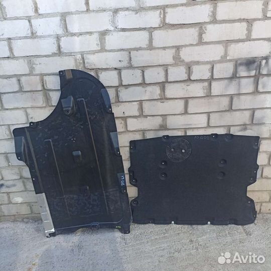 BMW X3 G01 Пыльник двигателя защита 5175739472
