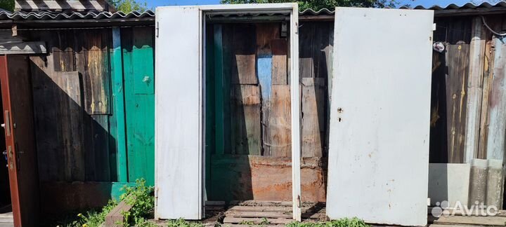 Металлическая дверь бу