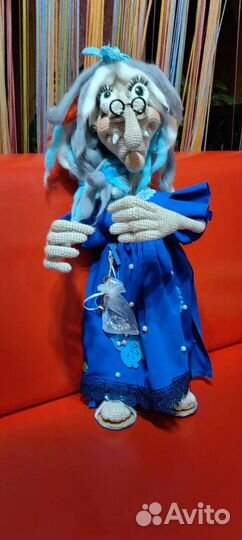 Баба Яга вязаная игрушка