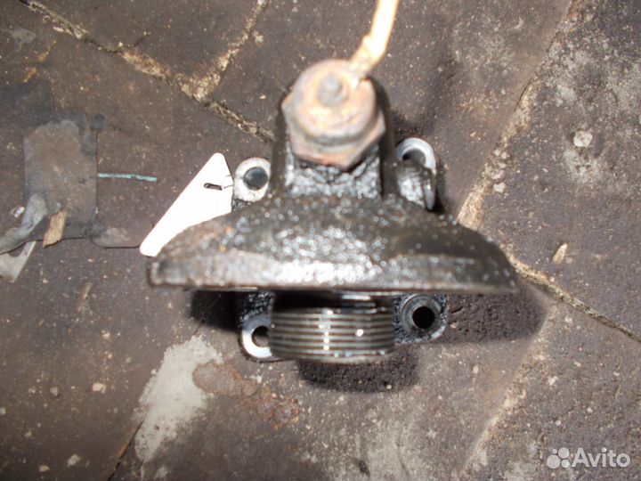 Кронштейн масляного фильтра 0592377 DAF