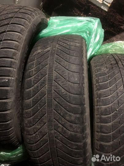 Goodyear Vector 4Seasons 205/55 R16