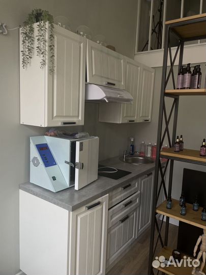 Аренда рабочего места мастера маникюра