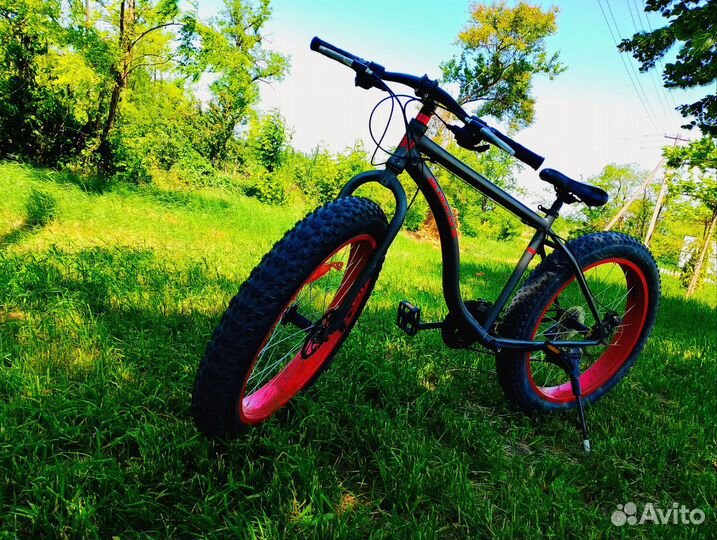 Фэтбайк black ONE 26