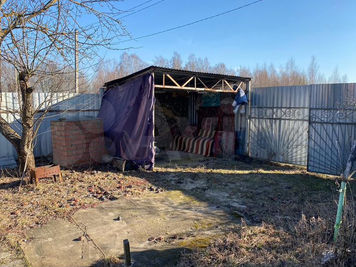 Дача 30 м² на участке 10 сот.