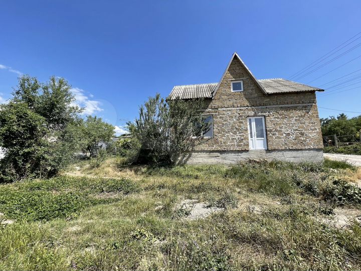 Дом 90 м² на участке 6 сот.