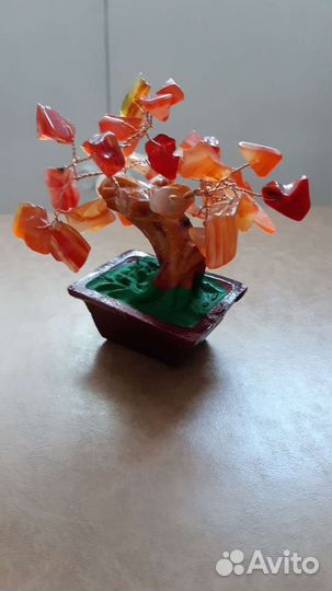 Композиции из натуральных камней