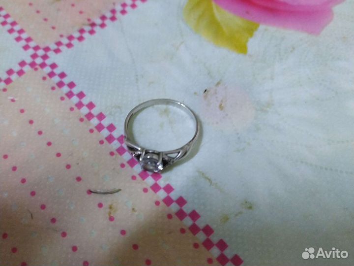 Серебряное кольцо