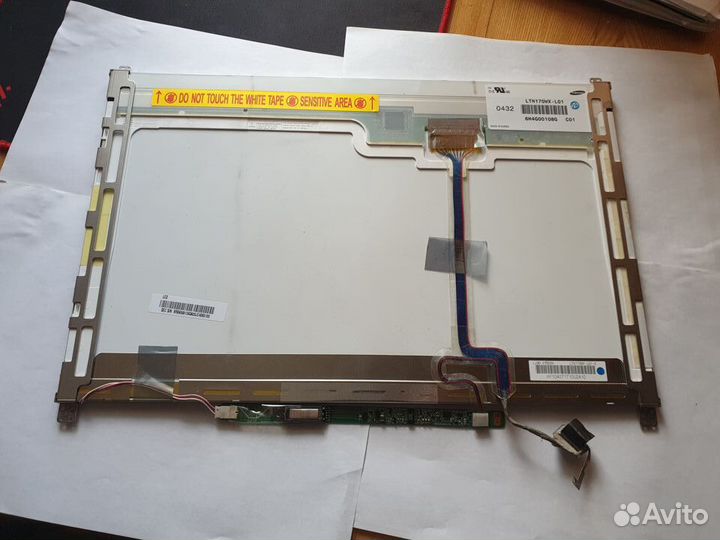 Матрица для ноутбука 17 дюймов LTN170WX-L01