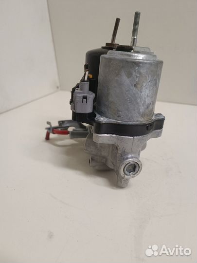 Блок ABS Toyota Prius ZVW30 2ZR-FXE