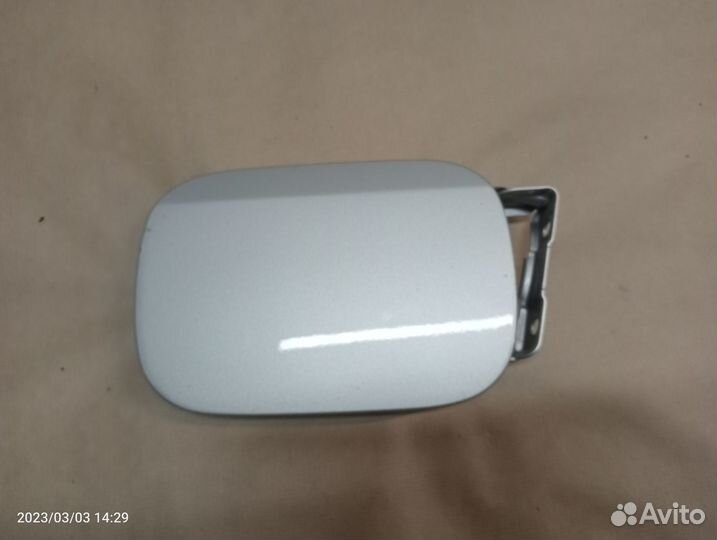 Лючок бензобака Мерседес Е 211