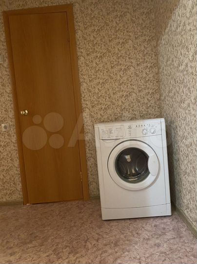 1-к. квартира, 42 м², 1/9 эт.