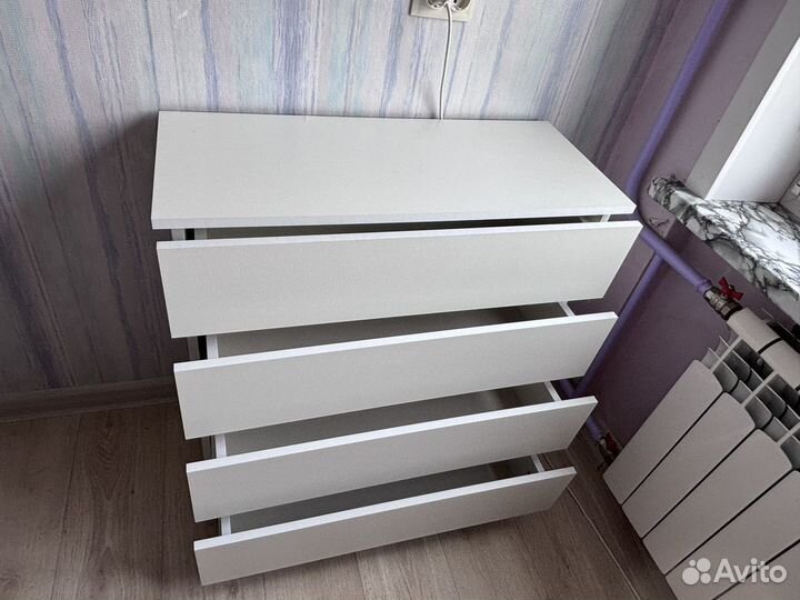Комод белый
