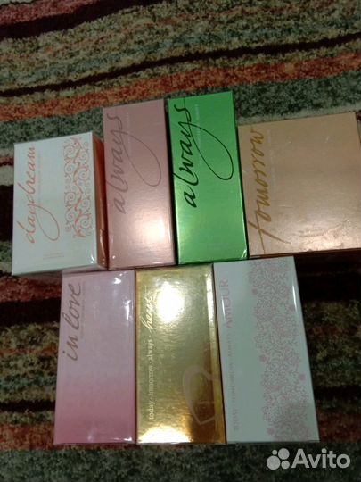 Парфюмерная вода женская и мужская