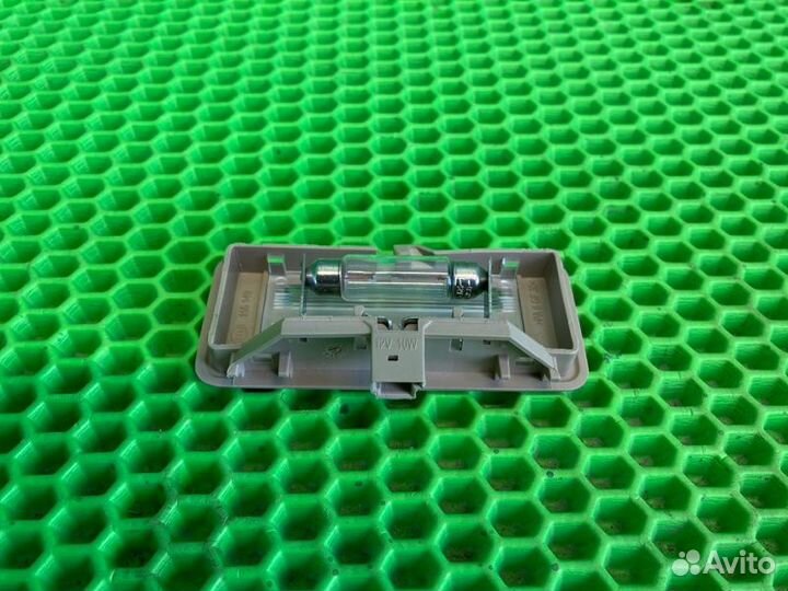 Плафон подсветки салона Bmw X5 E70 N57D30A 2012