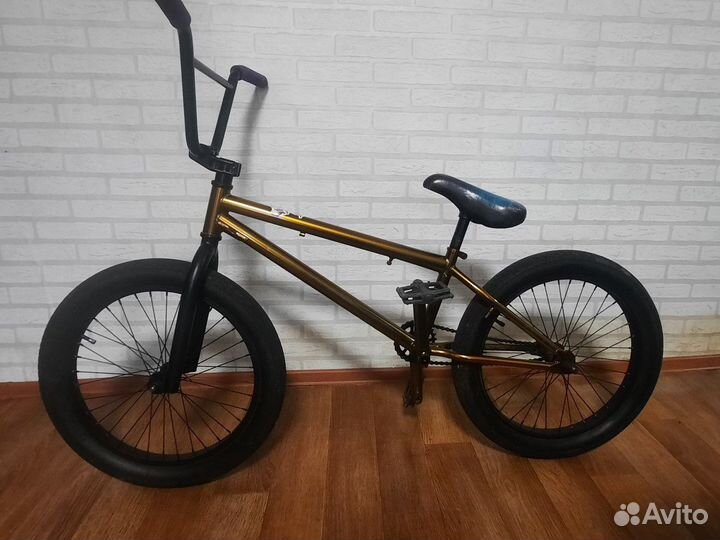 Трюковой велосипед bmx