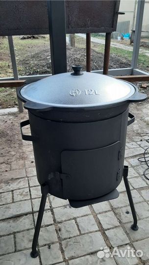 Казан чугунный 12 литров с печкой 3мм с трубой
