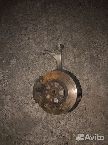 Цапфа кулак передняя правая Audi A6 C6