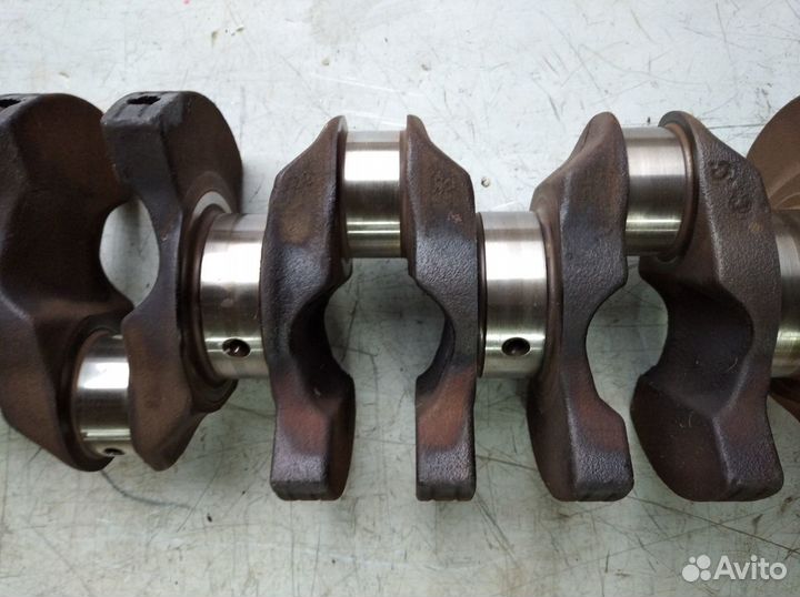 Коленвал Бмв е36 м40