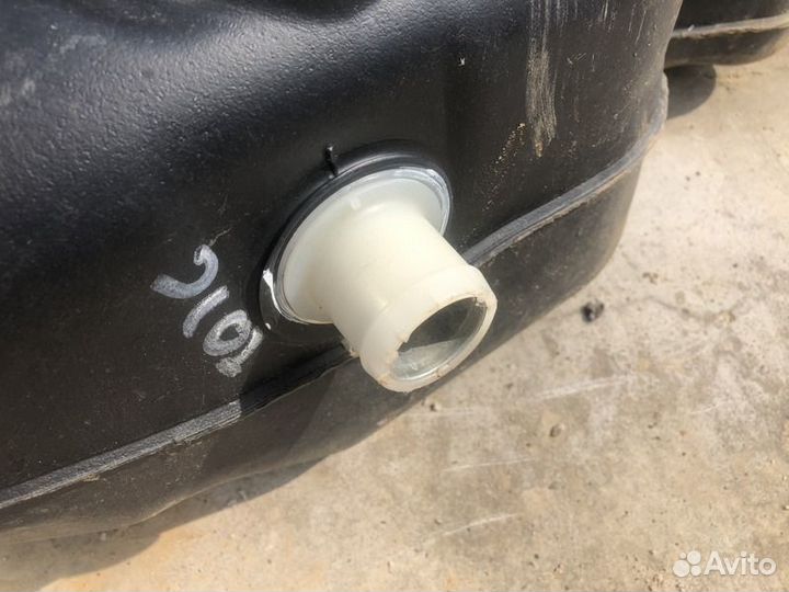 Бак топливный Nissan Tiida c11