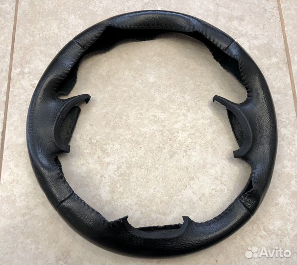 Кожаная оплетка руля Nissan