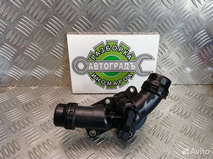 Корпус термостата BMW 5 E39 2.0 M52B20TU 1999г