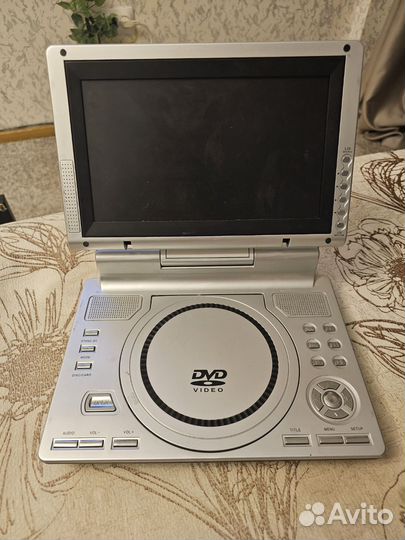 Портативный видеопроигрыватель