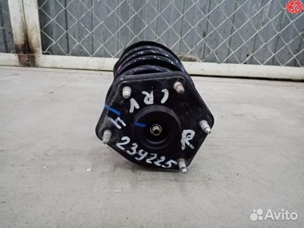 Амортизатор передний правый Honda CRV-4