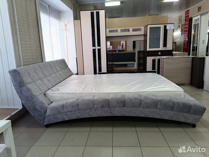 Кровать 