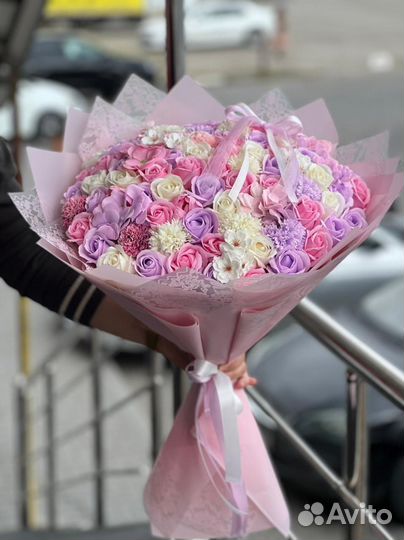 Цветы, букеты роз на 8 марта, Подарки на 8 марта