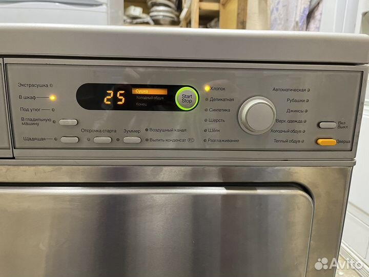 Сушильная машина Miele T8428C